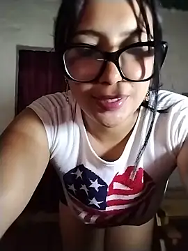 Chatroom XXX en direct de shantall_cute