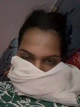 Priyanka011: απευθείας συνομιλία ΧΧΧ