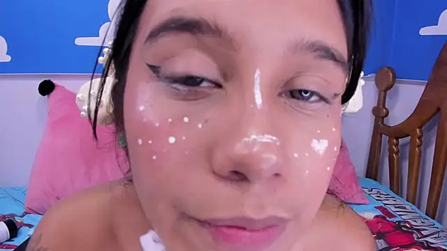 Chatroom XXX en direct de foxy_samy