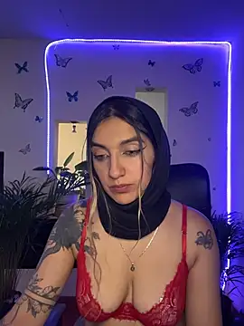 Lia-mitch Chat XXX in diretta