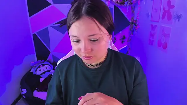 little_emma0 Chat XXX in diretta