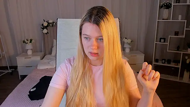 Chat +18 de CelestineMauriac ao vivo
