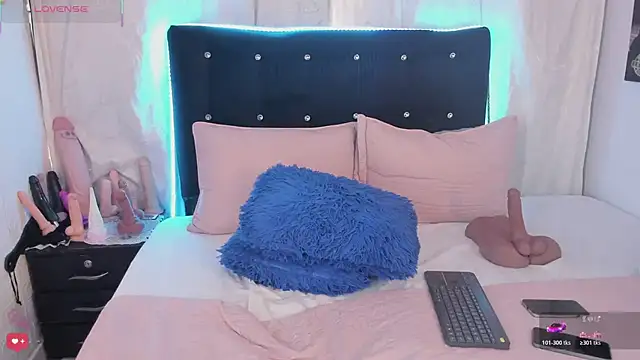 AlejandraMartinezz Adlı Modelin Canlı XXX Sohbeti