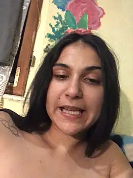 amira1348 webkamerás műsora
