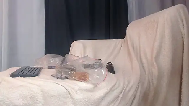Astrid_Porno 웹캠 쇼