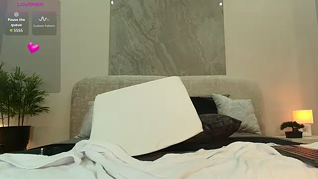 Živý XXX chat Hillary_myerss_