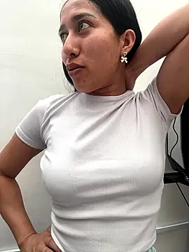 Amelia_Rivas' Live XXX Chat