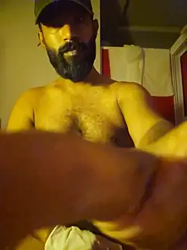 Show modela Bigkannan na web-kameri