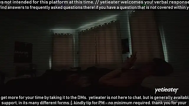 Chat XXX en directo de yetieater