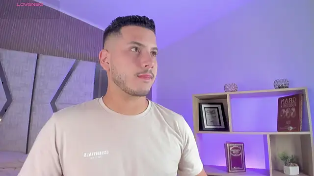 Axel_grey_ – Kamerová šou