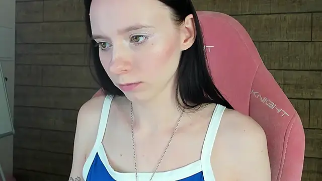 ArinaKubrick's Live XXX Chat