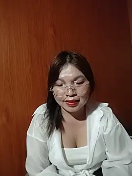 Cover-baa 现场XXX聊天