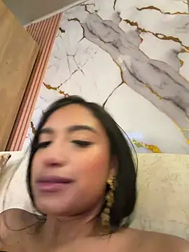 Chatroom XXX en direct de AlinaArgii