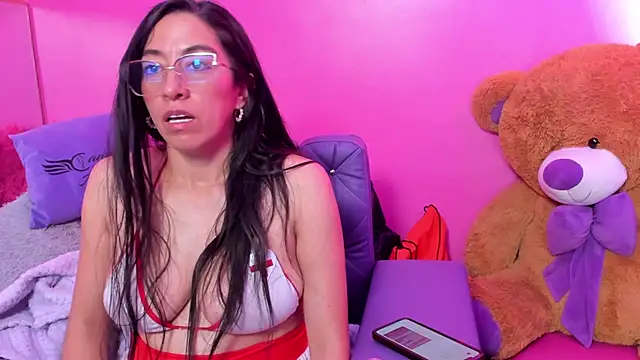 Chatroom XXX en direct de chenova_angels