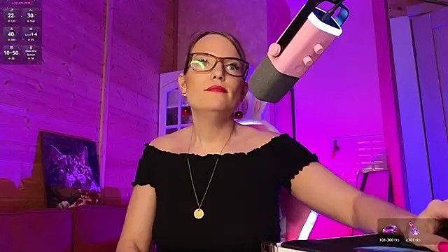 Lady_Shine – Naživo XXX chat