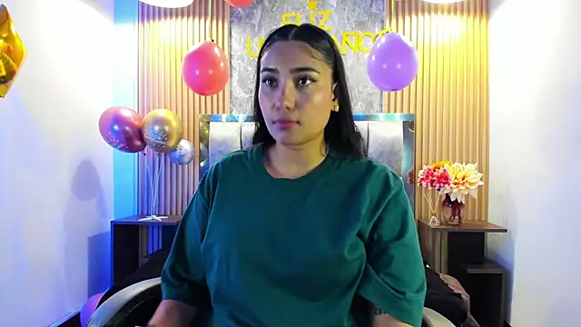 Sulay_Kim live XXX chat