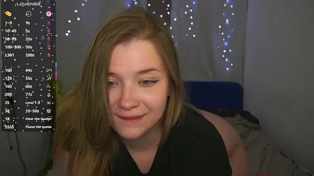 Chat XXX ao vivo de CuteSharloti