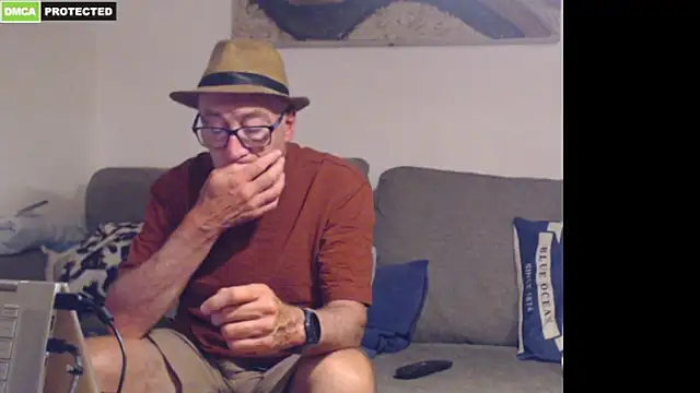 bluedae1's Webcam Show