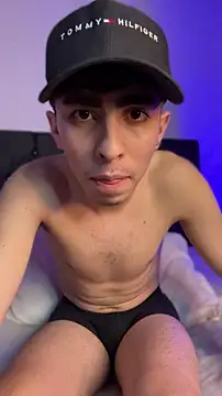 michaell_twinkk's Live XXX Chat