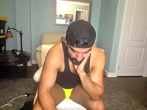 piggylatino's Webcam Show