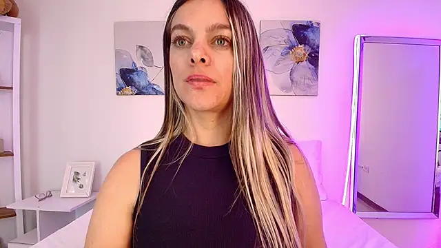 Chatroom XXX en direct de Isabella_Harley