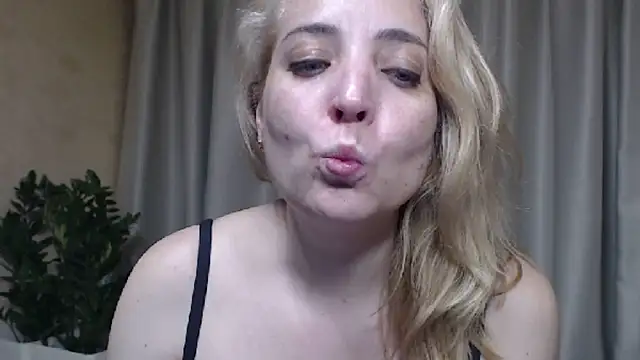 sweetpussy Webcamshow