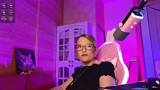 Lady_Shine's Live XXX Chat