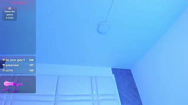 Ivaannaa_ Adlı Modelin Canlı Sohbet Odası