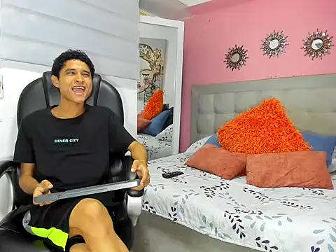 Xavier-Fox Pertunjukan Webcam