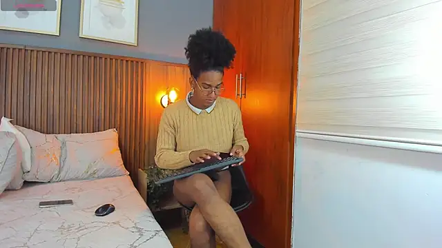 Krikrii_Milady Webcamshow