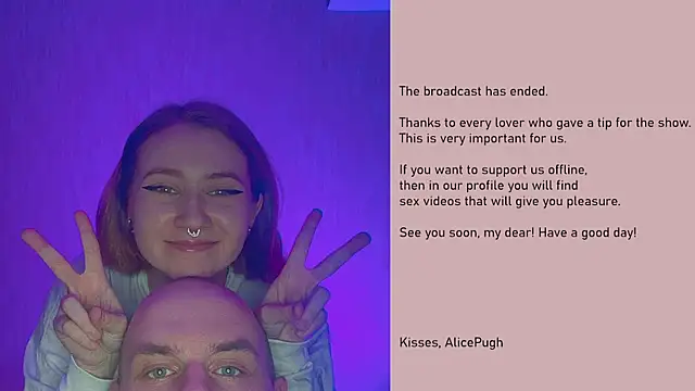alicepugh: вебкам-шоу