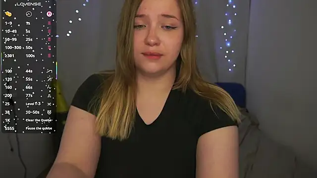 CuteSharloti Live XXX-chat