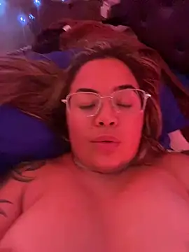 Lindalatina2001 Live XXX-Chat