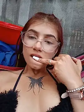 Chat XXX en directo de Thamaragomexxx