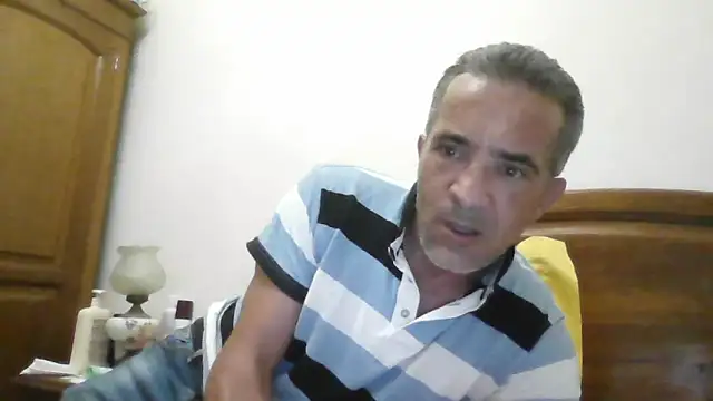 Rochinha73 Show in webcam