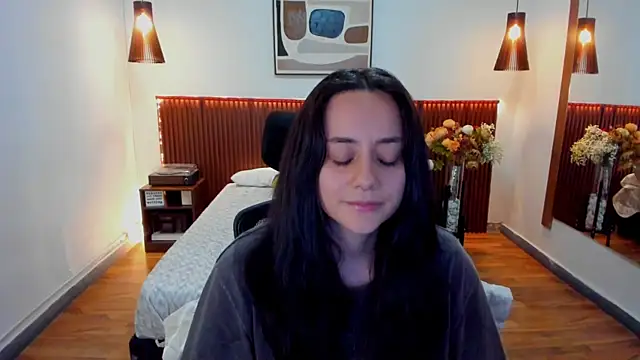 KatherineBond live XXX chat