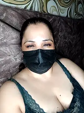 Show de Jiya22 na webcam