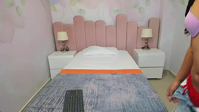 Chat +18 de doll_skinny18 ao vivo