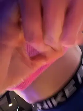 Czat XXX na żywo – F3ckd0lllucy