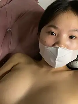 Mindora 现场XXX聊天