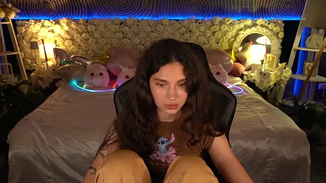 BabyFlowerr's Live XXX Chat