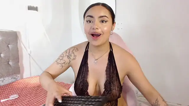 Chat +18 de sweetbloomcs ao vivo
