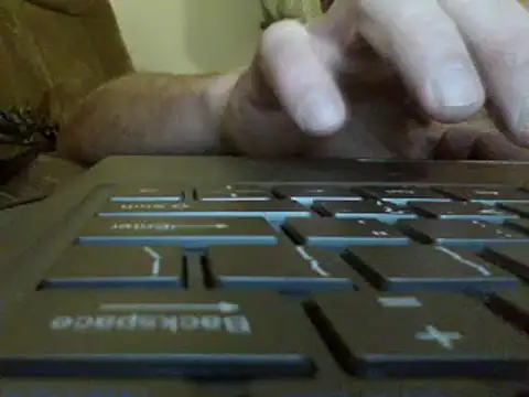 FROL83 Live XXX-chat