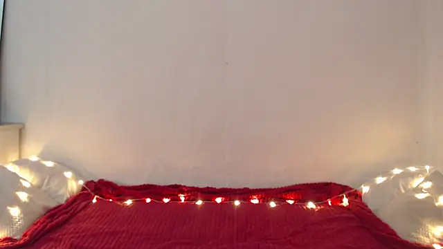 دردشة Emily_hardcore الجنسية المباشرة