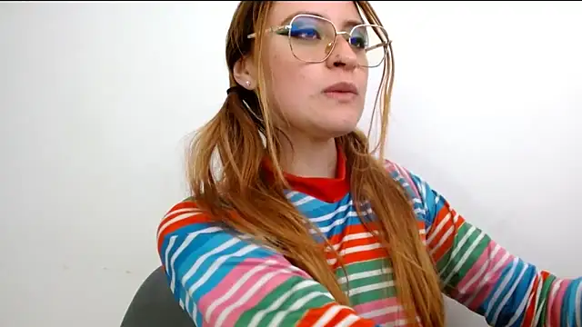 Chatroom XXX en direct de Juls_winter_