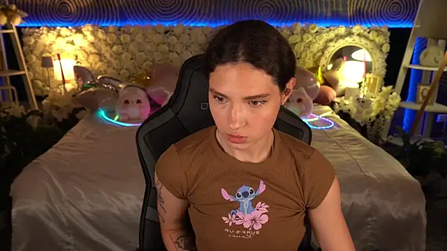 BabyFlowerr – Naživo XXX chat