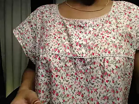 Hot_Malikaa 라이브 XXX 채팅