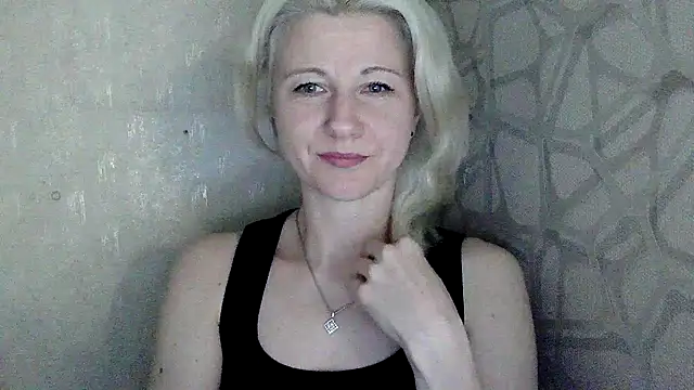 Chat +18 de Katerina-Kissa ao vivo