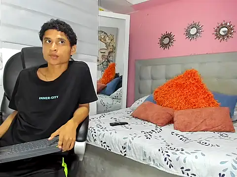 Xavier-Fox Chat XXX live