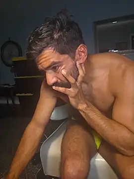 piggylatino's Webcam Show